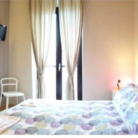 Bed And Breakfast Charming House Barletta Exterior foto